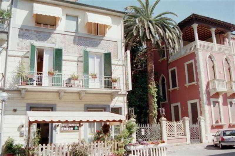 Hotel Belvedere Viareggio Zewnętrze zdjęcie